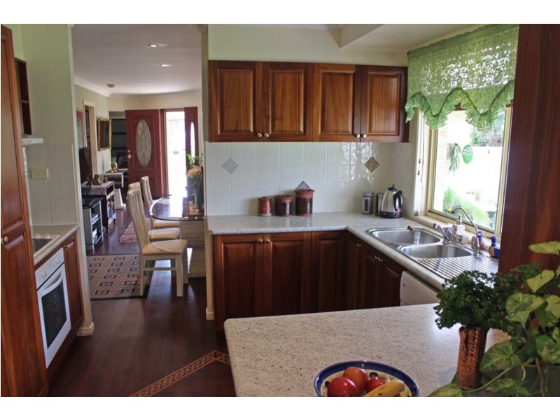 4 Kelly Crescent, Townsend NSW 2463