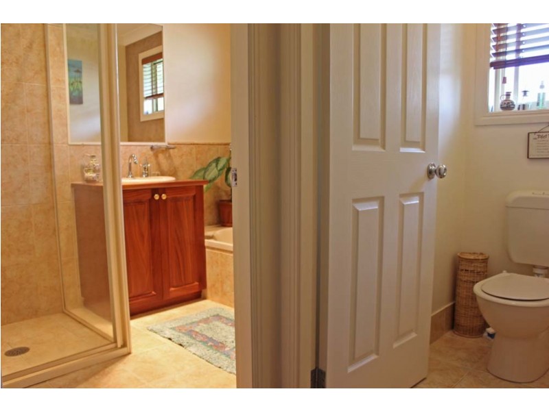 4 Kelly Crescent, Townsend NSW 2463