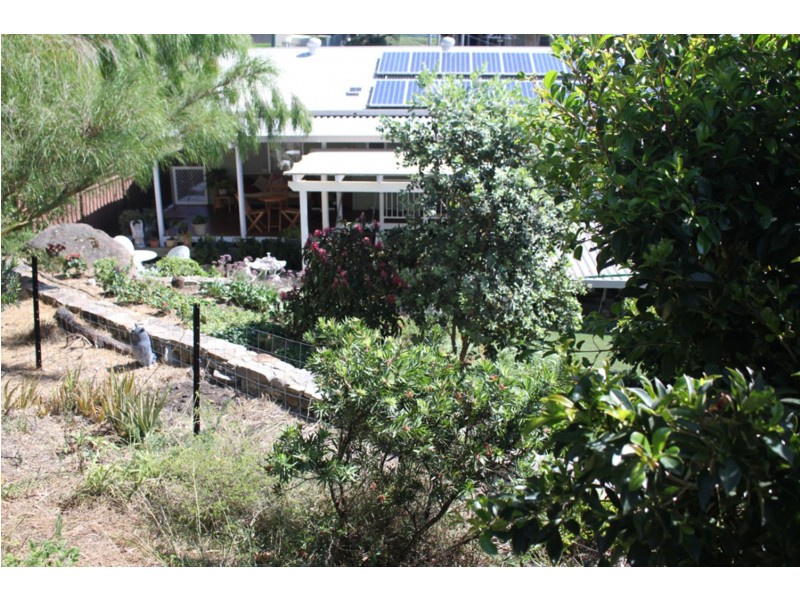 8 Connors Lane, Maclean NSW 2463