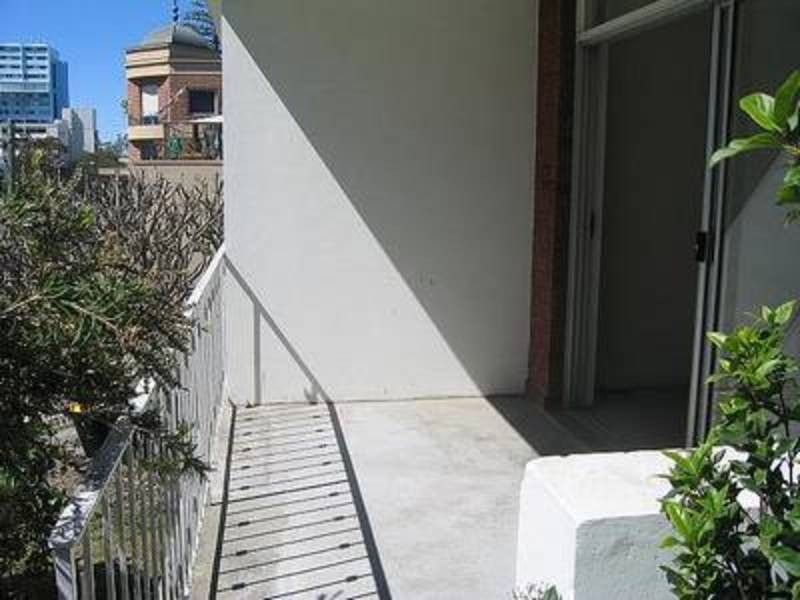 1/67 Sydney Road, Manly NSW 2095