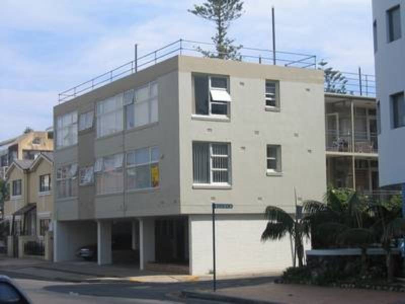 2/2-4 Pine Street, Manly NSW 2095