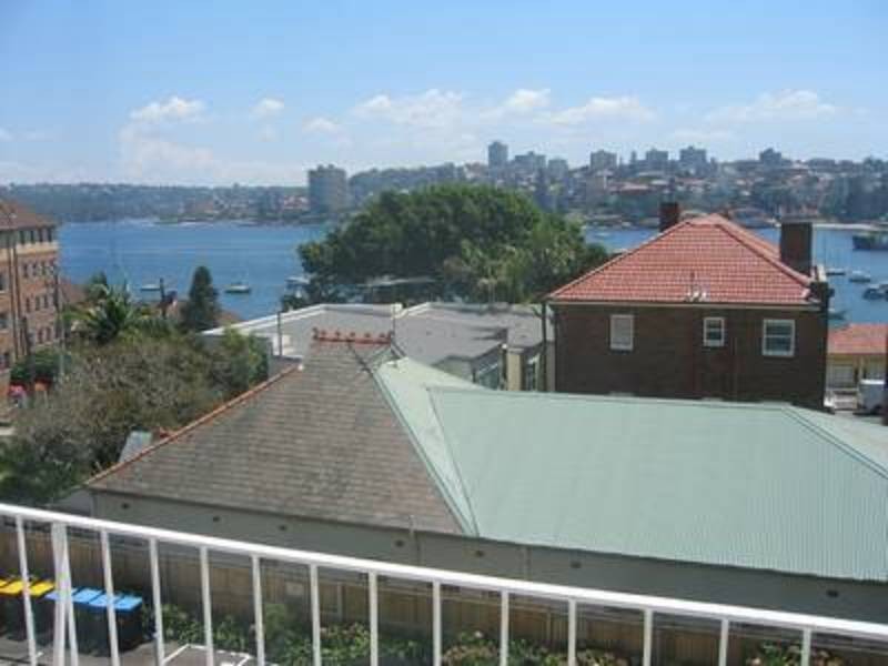 16/11 Stuart Street, Manly NSW 2095