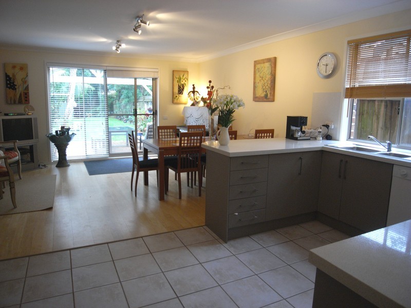 32A Playfair Road, North Curl Curl NSW 2099