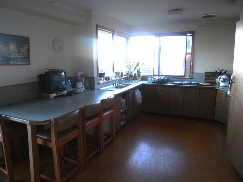 11 Kandra Road, Beacon Hill NSW 2100