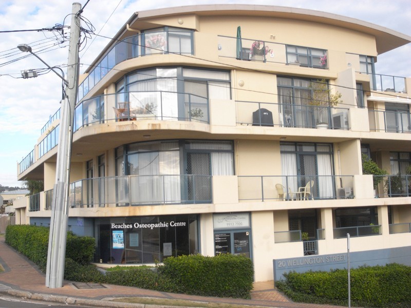 21/20 Wellington Street, Narrabeen NSW 2101