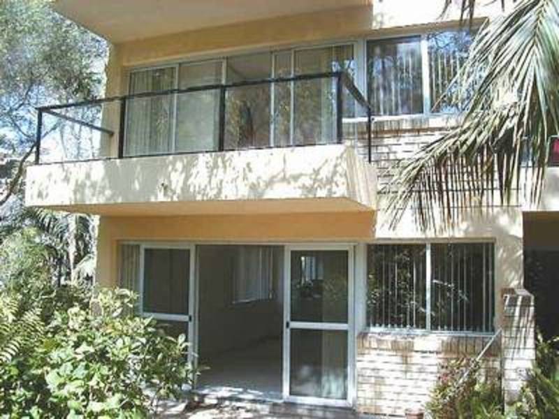 2/24 East Esplanade, Manly NSW 2095