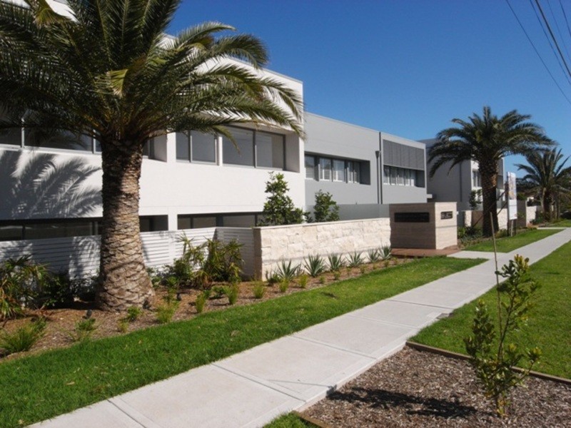 12/88 Lagoon Street, Narrabeen NSW 2101