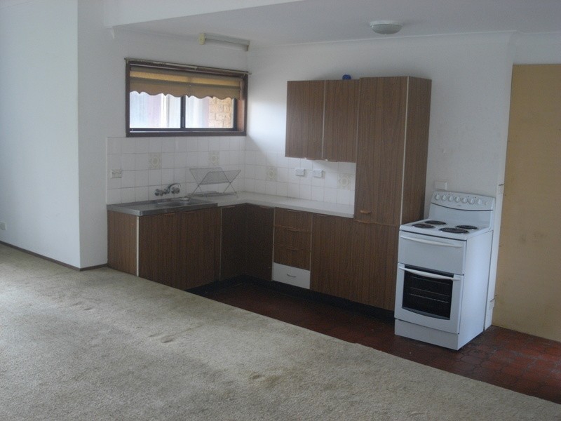 2/51 Coniston Street, Wheeler Heights NSW 2097