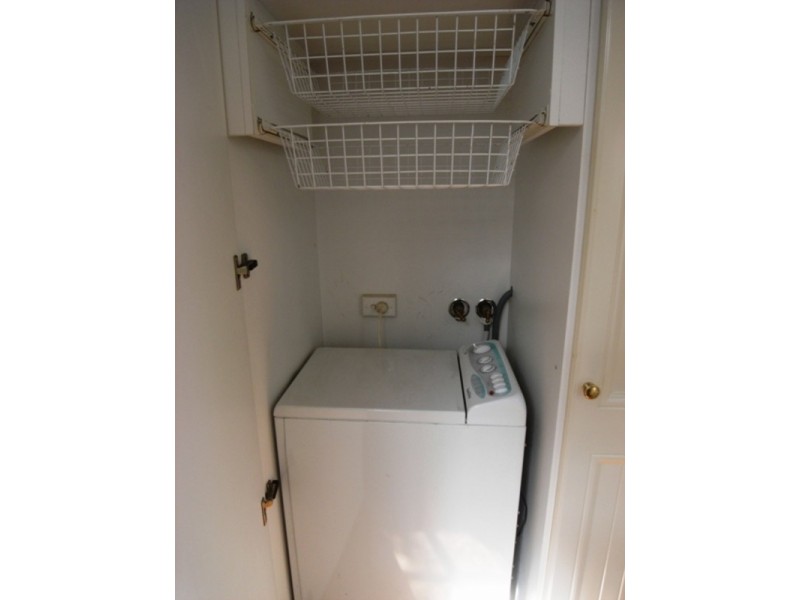 2/17 The Crescent, Manly NSW 2095