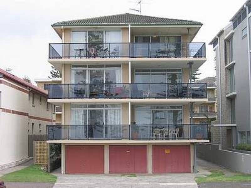 8/108 North Steyne, Manly NSW 2095