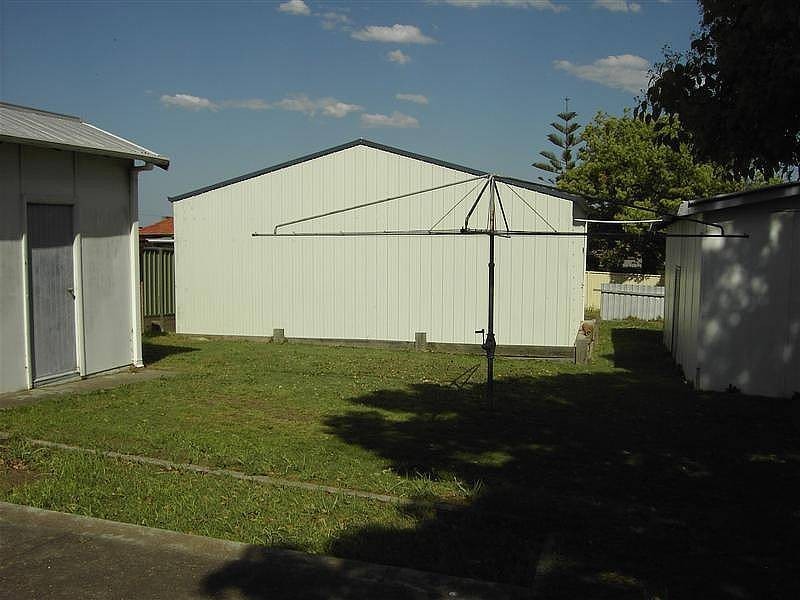 18 High Street, East Maitland NSW 2323