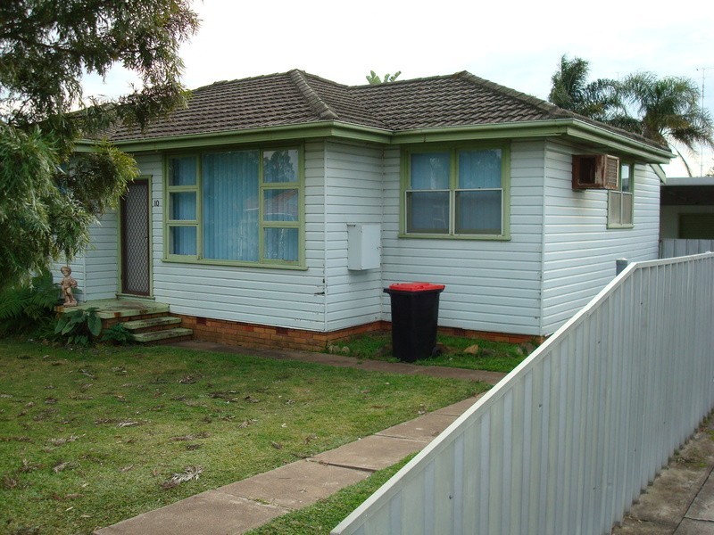 10 Pamela Street, Beresfield NSW 2322