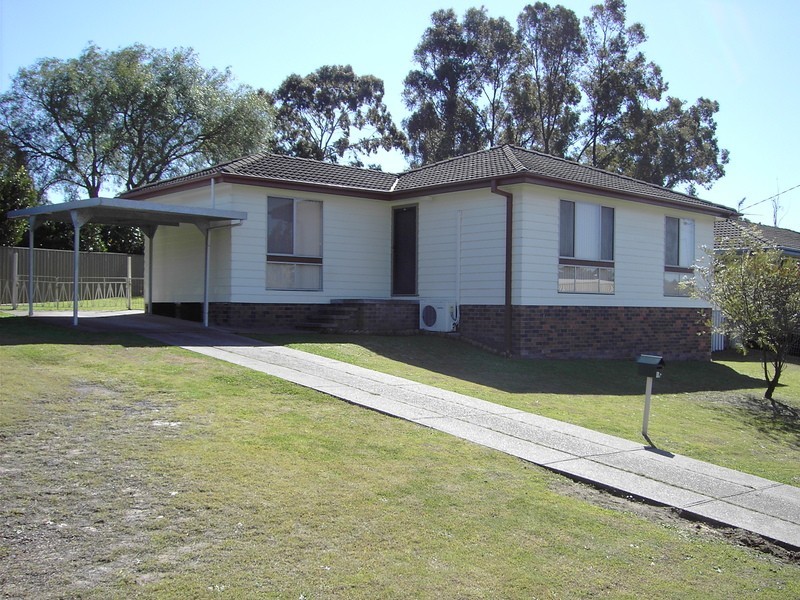 18 Chifley Street, East Maitland NSW 2323