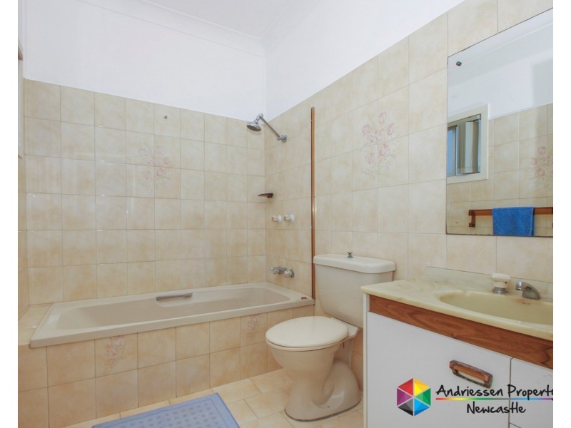 2 Macquarie Street, Boolaroo NSW 2284