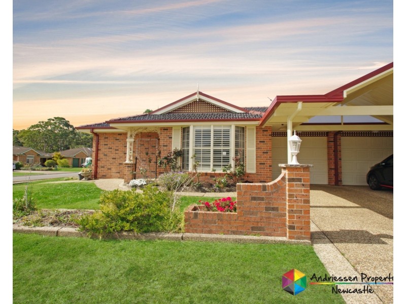 25 New York Avenue, Warners Bay NSW 2282