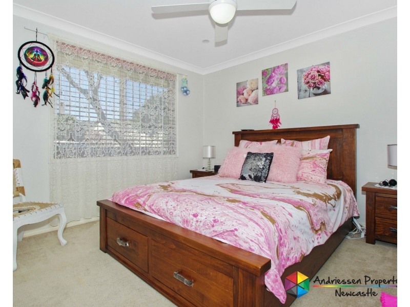 7/4 Delta Close, Eleebana NSW 2282