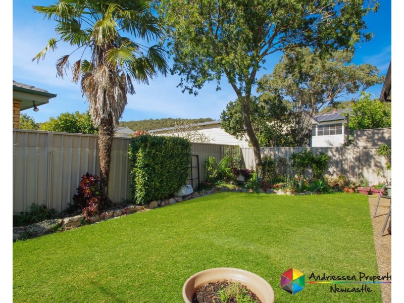 7/4 Delta Close, Eleebana NSW 2282