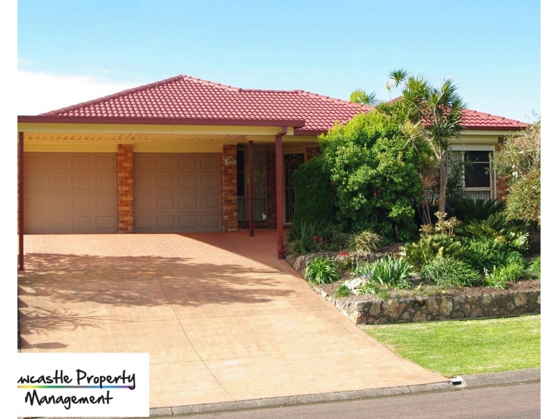 28 Flamingo Drive, Cameron Park NSW 2285