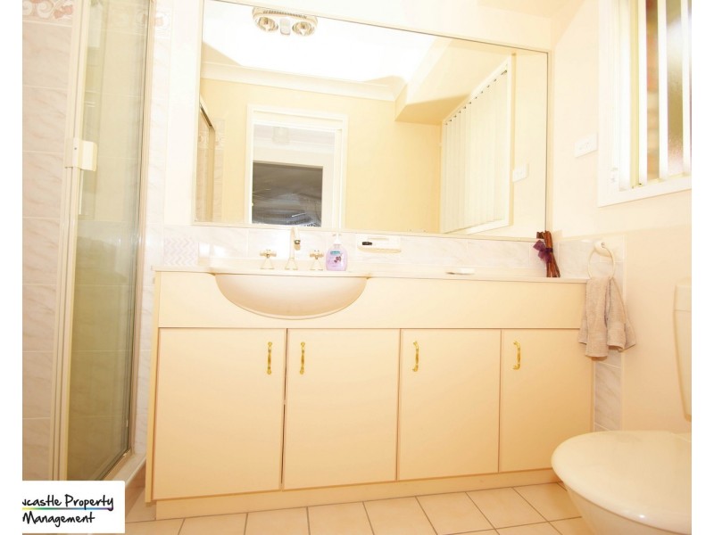 28 Flamingo Drive, Cameron Park NSW 2285