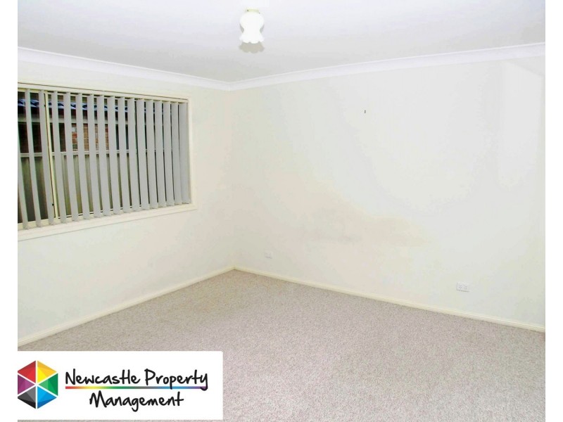 2 Sandpiper Court, Cameron Park NSW 2285