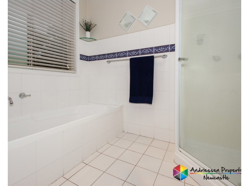 4 Delaware Drive, Macquarie Hills NSW 2285