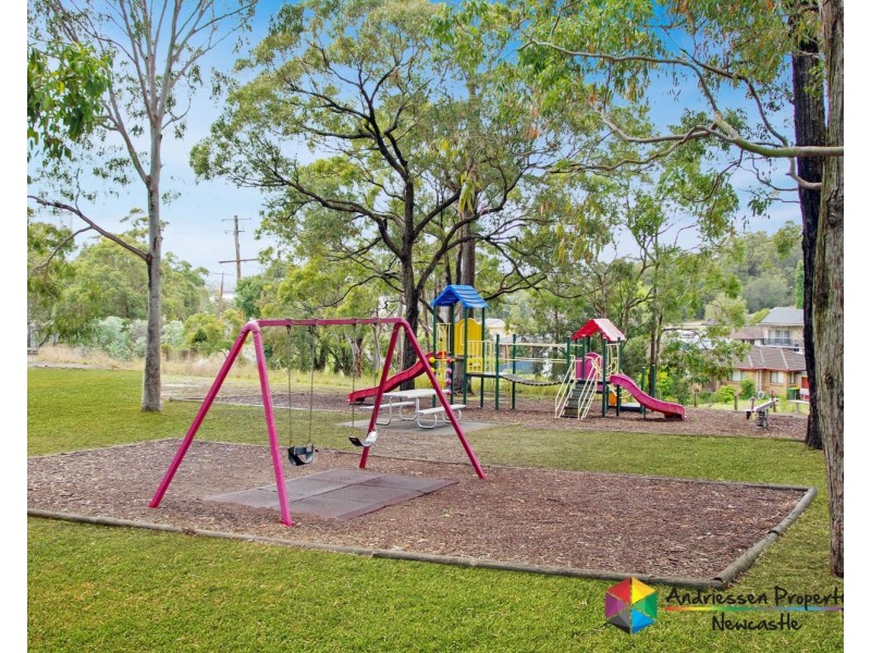 4 Delaware Drive, Macquarie Hills NSW 2285