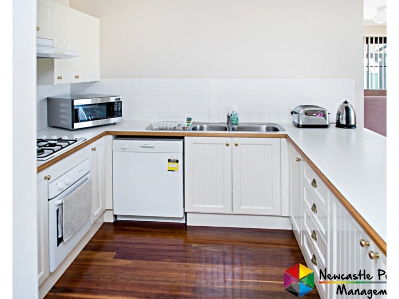 2/118 Durham Road, Lambton NSW 2299