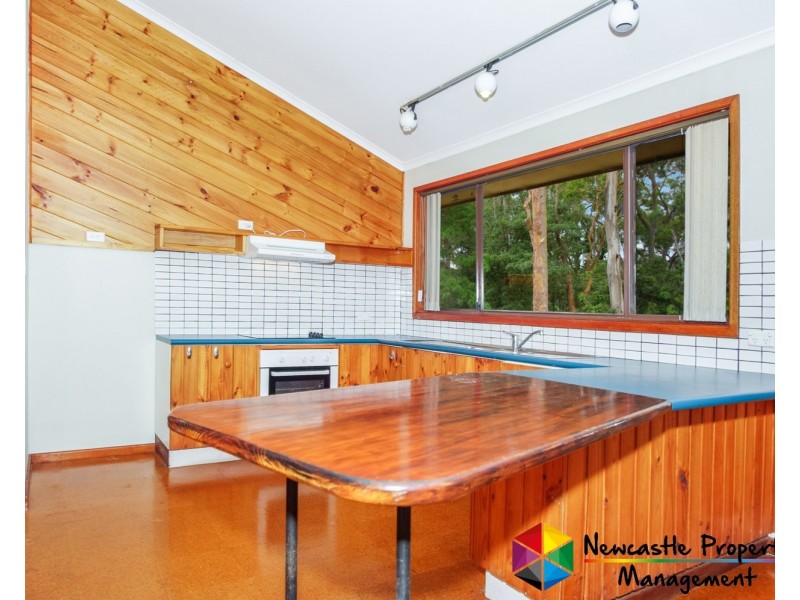 32 Lindsay Avenue, Valentine NSW 2280