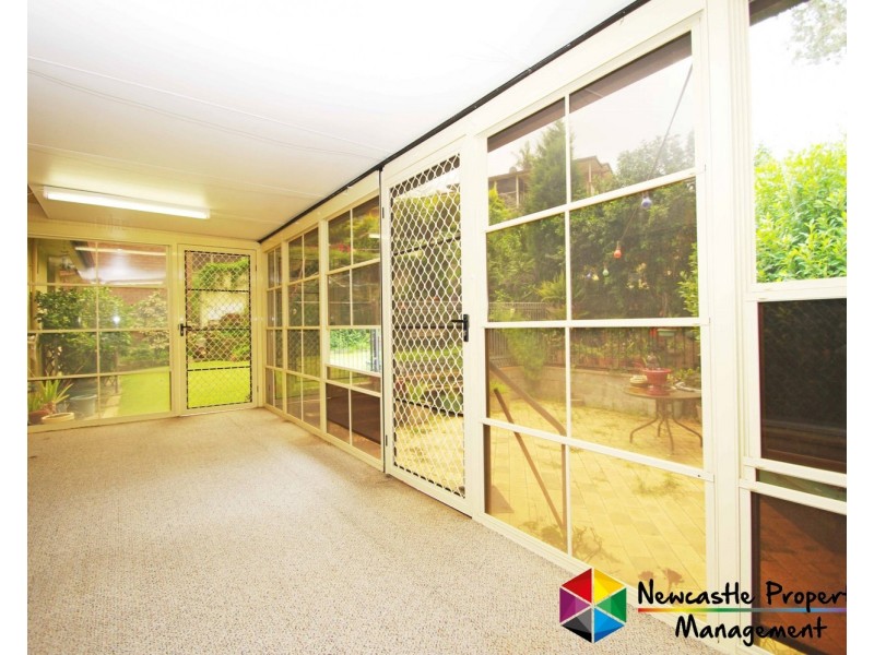 11 Greenwood Avenue, Belmont NSW 2280