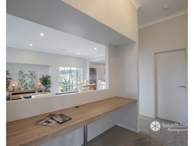 11 Bowline Street, Teralba NSW 2284