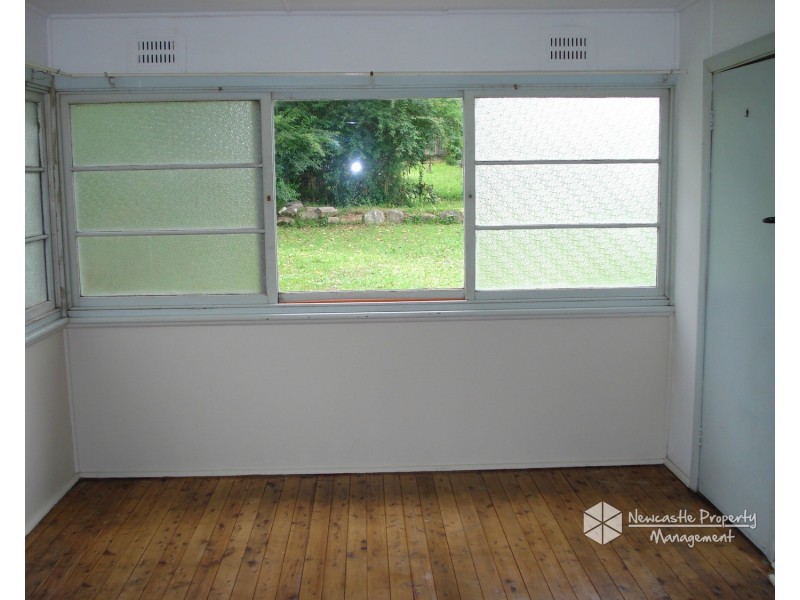 447 Main Road, Glendale NSW 2285