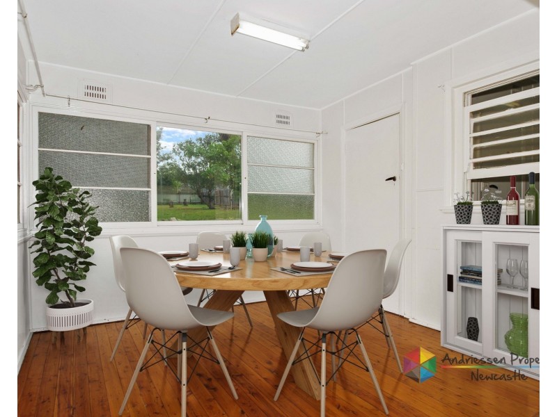 447 Main Road, Glendale NSW 2285