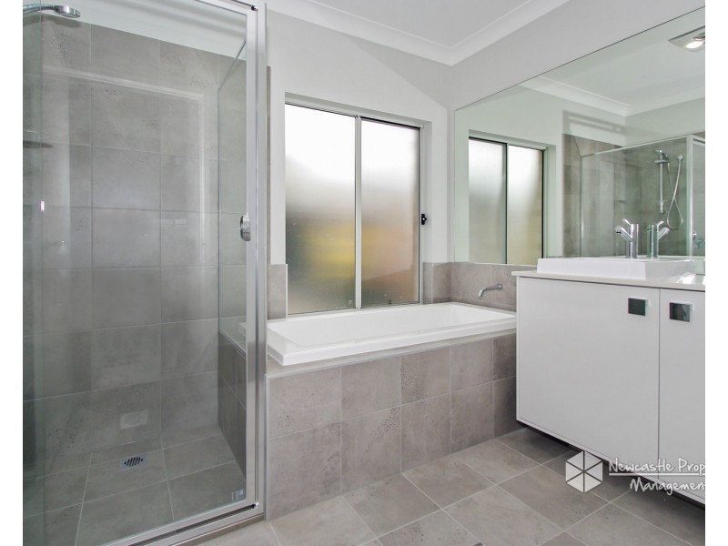 65 Wirraway Drive, Thornton NSW 2322