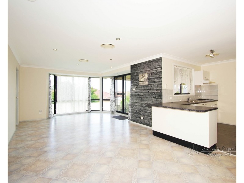 143 Somerset Drive, Thornton NSW 2322