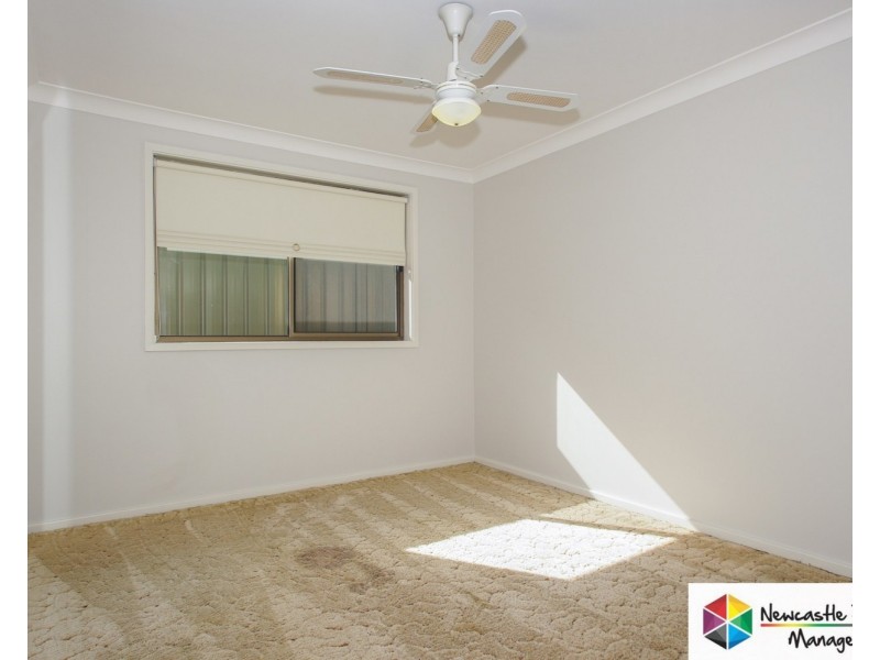 48 Ian Street, Eleebana NSW 2282