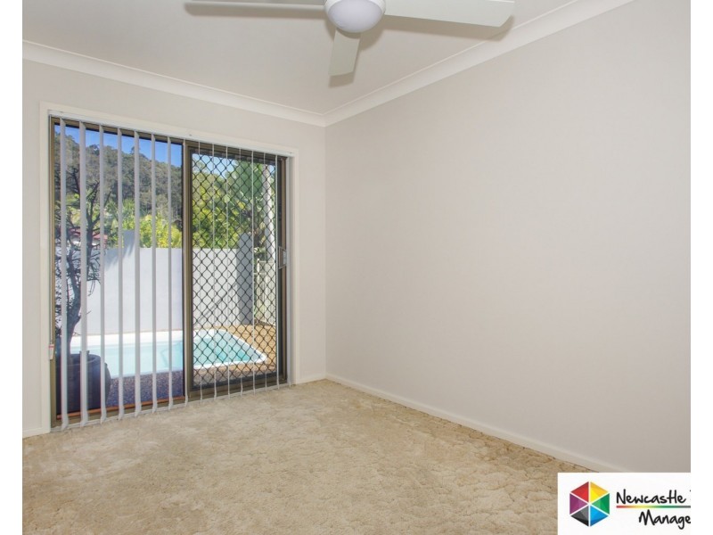 48 Ian Street, Eleebana NSW 2282
