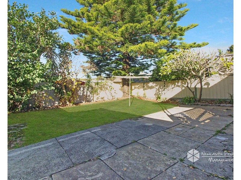 16 Russell Street, Cardiff NSW 2285