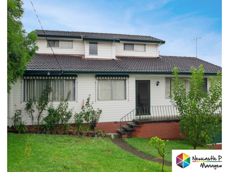 11 Clarence Street, Glendale NSW 2285