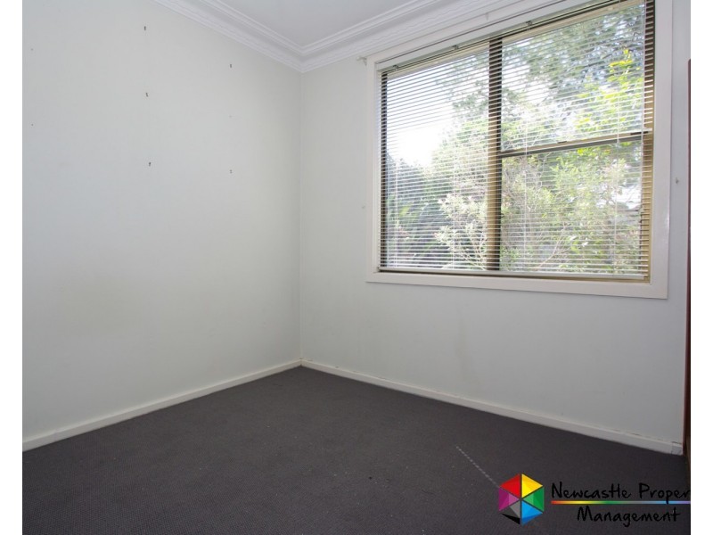 2 Graham Street, Glendale NSW 2285