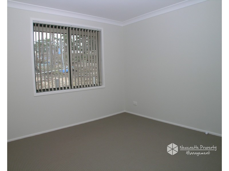 3 Macon Way, Cameron Park NSW 2285