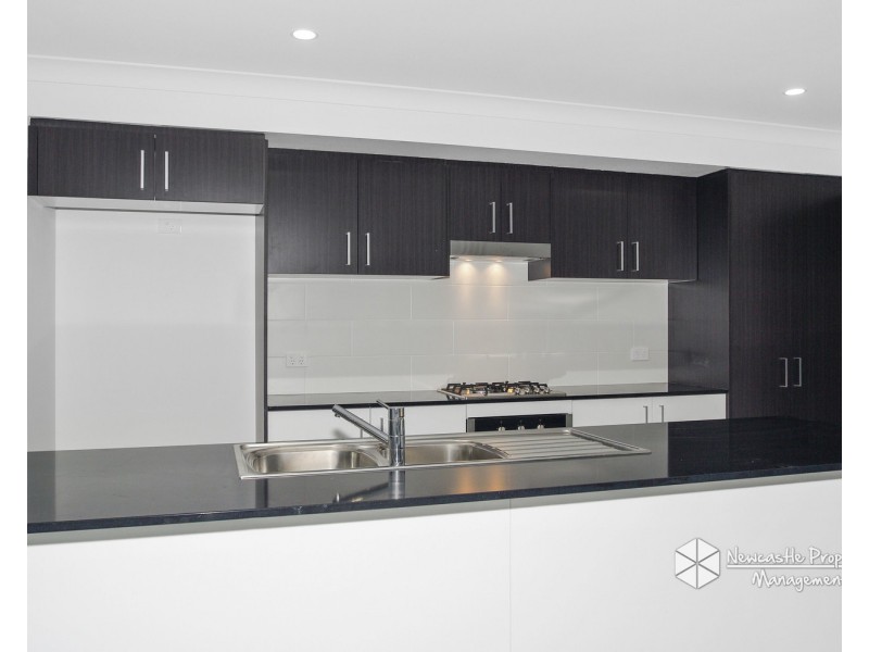 10 Cambridge Street, Thornton NSW 2322