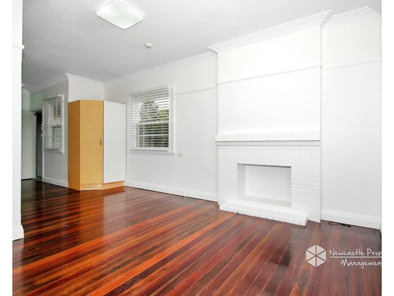 447 Main Road, Glendale NSW 2285