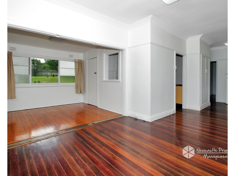 447 Main Road, Glendale NSW 2285
