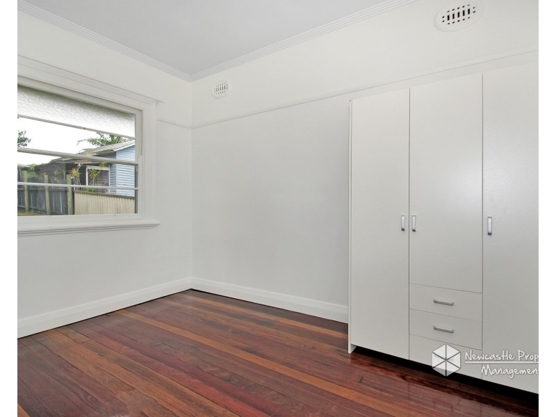 447 Main Road, Glendale NSW 2285