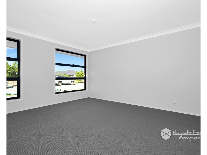 14 Lamb Street, Boolaroo NSW 2284