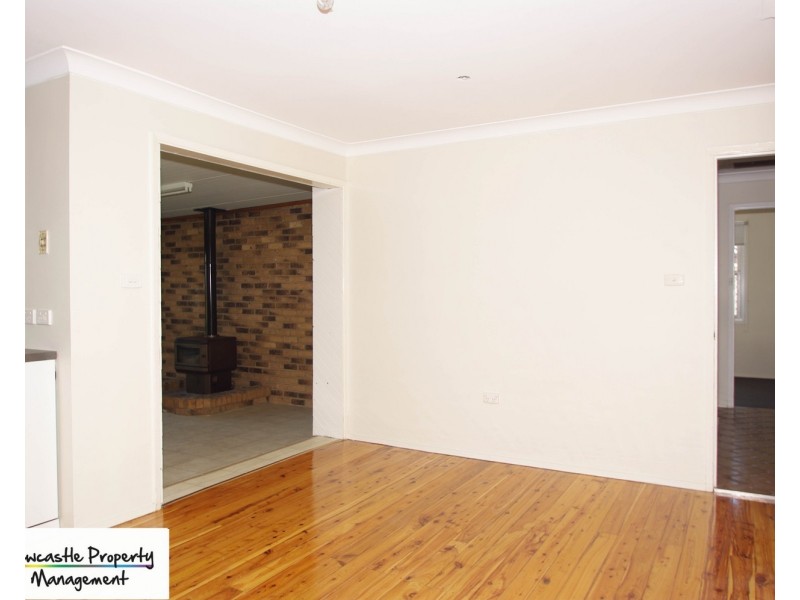 4 Bunning Avenue, Rutherford NSW 2320