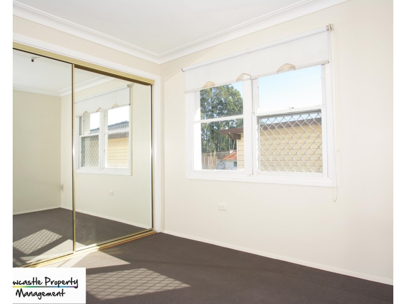 4 Bunning Avenue, Rutherford NSW 2320