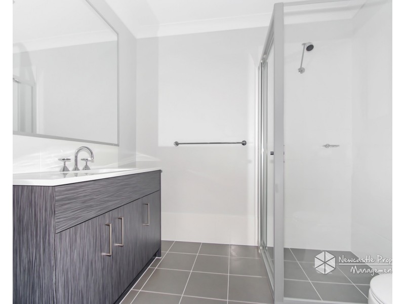25 Lamb Street, Boolaroo NSW 2284