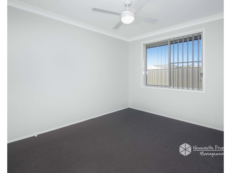 25 Lamb Street, Boolaroo NSW 2284