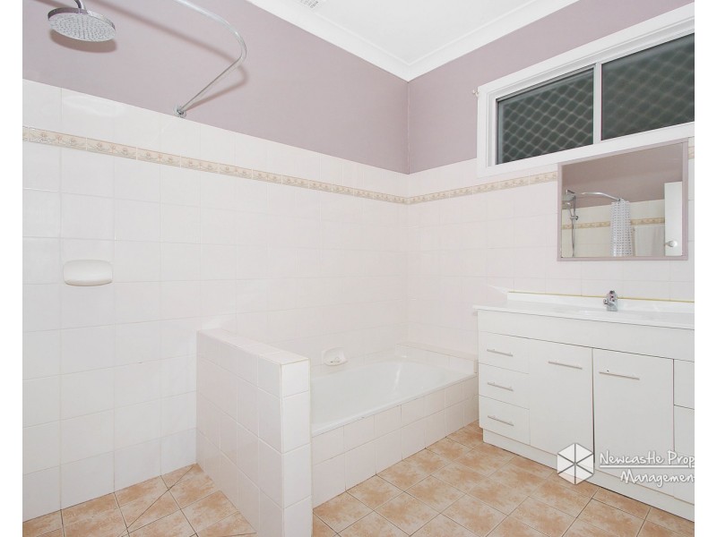 2 Pride Avenue, Lambton NSW 2299